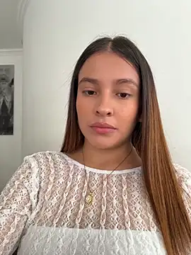Snapshot of Talia_Bonet chatting on 20, 6, 2026 Talia Bonet online show from 20, 6, 2026