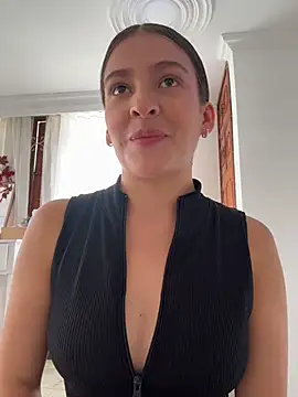 Snapshot of Talia_Bonet chatting on 26, 6, 2026 Talia Bonet online show from 26, 6, 2026