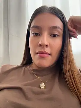 Snapshot of Talia_Bonet chatting on 18, 7, 2026 Talia Bonet online show from 18, 7, 2026