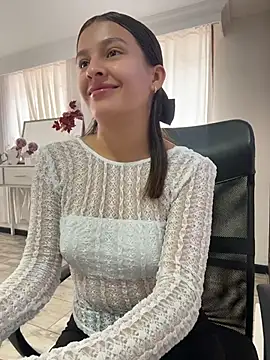 Snapshot of Talia_Bonet chatting on 23, 7, 2026 Talia Bonet online show from 23, 7, 2026