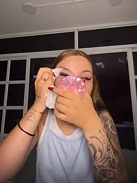 Beella1  online show from 13, 1, 2026