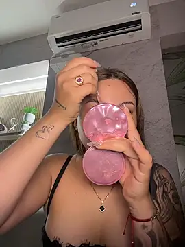 Beella1  online show from 1, 2, 2026