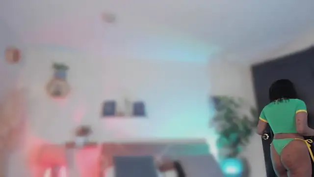 YariRose online show from 15, 6, 2026