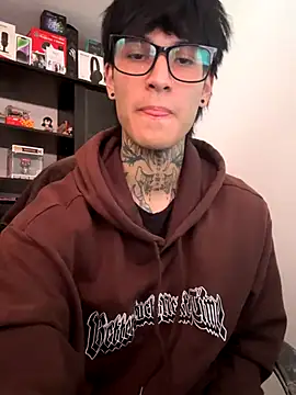 Snapshot of sflps chatting on 15, 12, 2025 sflps online show from 15, 12, 2025