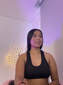 aly nicols online show from 11, 2, 2026