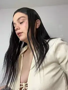 Selena Roa online show from 23, 10, 2025