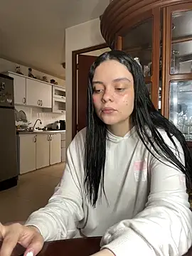 Selena Roa online show from 12, 3, 2026