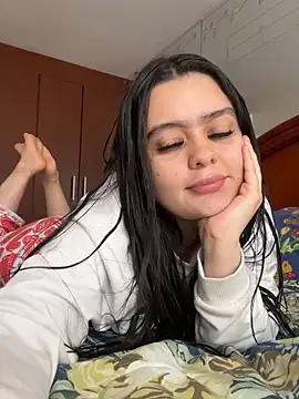 Selena Roa online show from 24, 4, 2026