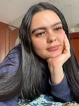 Selena Roa online show from 29, 4, 2026