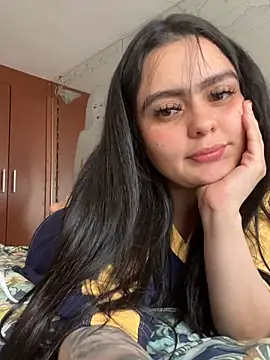 Snapshot of Selena_Roa chatting on 30, 4, 2026 Selena Roa online show from 30, 4, 2026