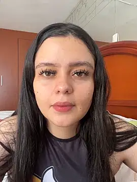 Snapshot of Selena_Roa chatting on 10, 6, 2026 Selena Roa online show from 10, 6, 2026