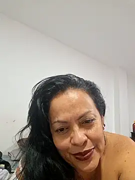 Snapshot of viviana-sexi chatting on 9, 6, 2026 viviana-sexi online show from 9, 6, 2026