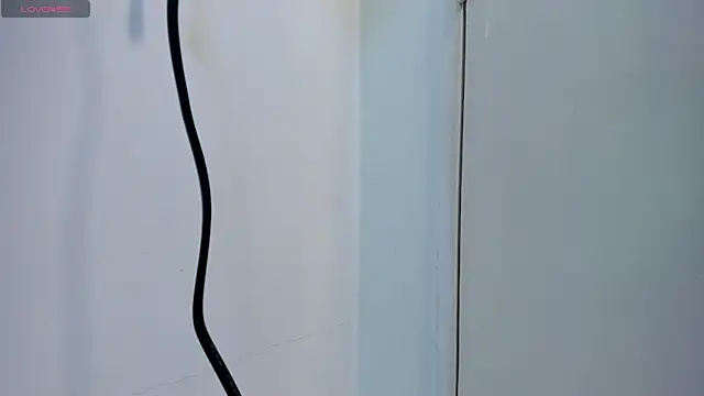 mirandaduboiss online show from 27, 4, 2026