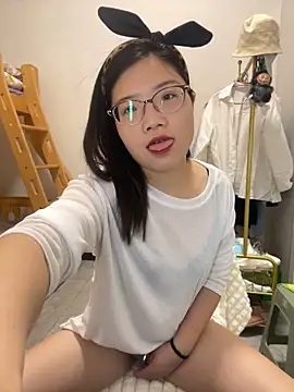 Snapshot of Nlen_baby chatting on 18, 12, 2025 Nlen baby online show from 18, 12, 2025