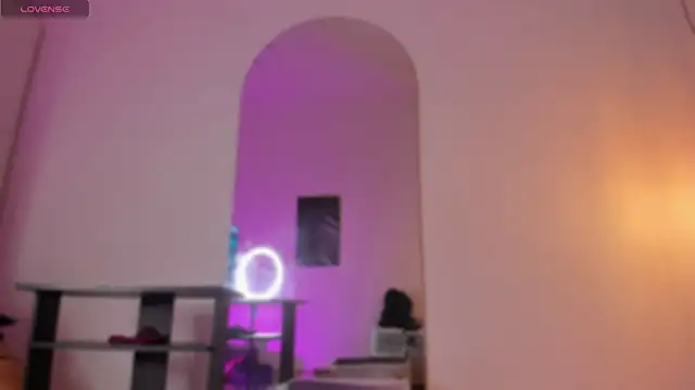 Miss ambrer  online show from 14, 11, 2025