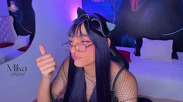 Snapshot of Mika__velvet chatting on 17, 1, 2026 Mika velvet online show from 17, 1, 2026