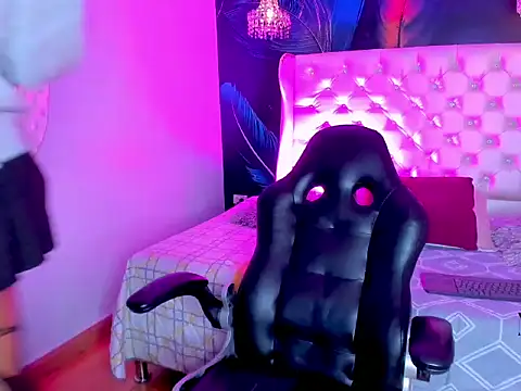 Snapshot of Mika__velvet chatting on 2, 2, 2026 Mika velvet online show from 2, 2, 2026