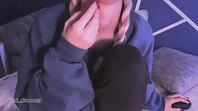 soni ponwoo online show from 26, 4, 2026