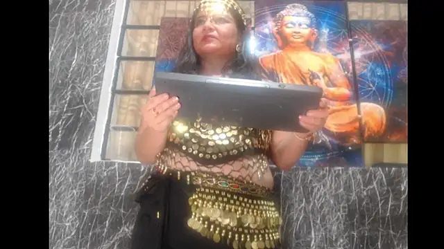 Debora Cienfuegos25 online show from 4, 3, 2026