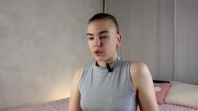 MelodyBaur online show from 2, 4, 2026