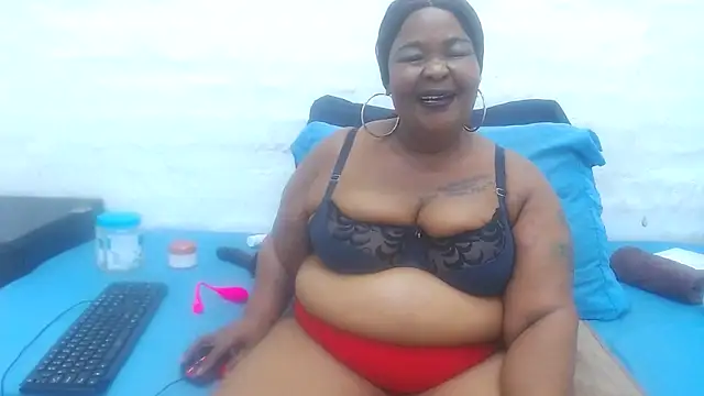 MatureMilfxxx online show from 25, 4, 2026