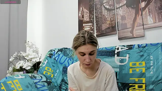 Tenderly Sophie online show from 24, 4, 2026