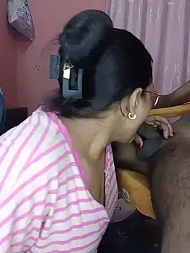 CoupleShow 432 online show from 11, 6, 2026