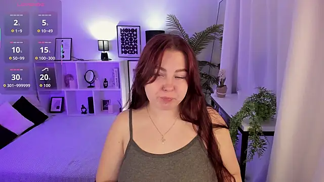 Snapshot of EffyBlush chatting on 4, 11, 2025 EffyBlush online show from 4, 11, 2025