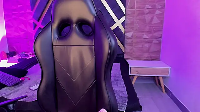 sydney miller  online show from 17, 2, 2026