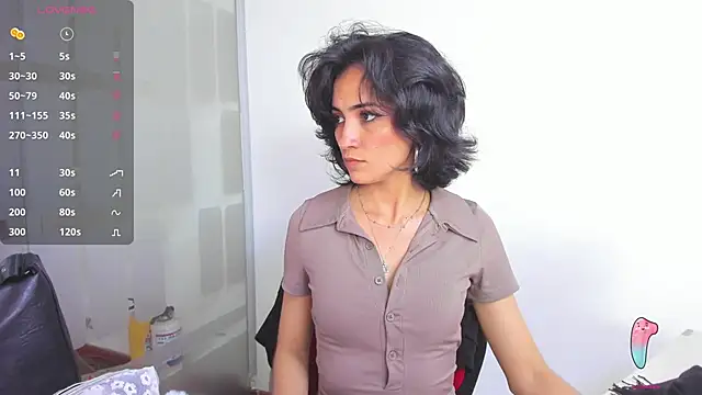 chloehanna online show from 22, 12, 2025