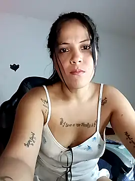 tattyHot95 online show from 3, 11, 2025