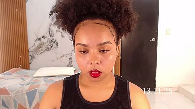 rosselyn  online show from 13, 11, 2025