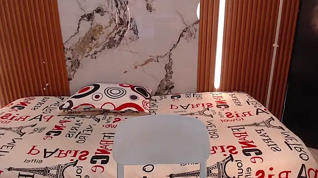 rosselyn  online show from 4, 12, 2025