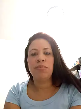 LeilaTaylor online show from 30, 10, 2025