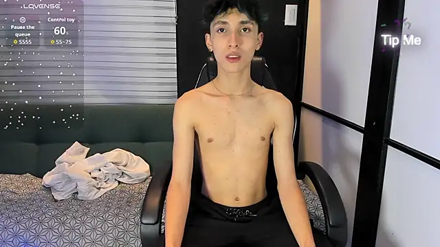 LiamPage  online show from 16, 11, 2025