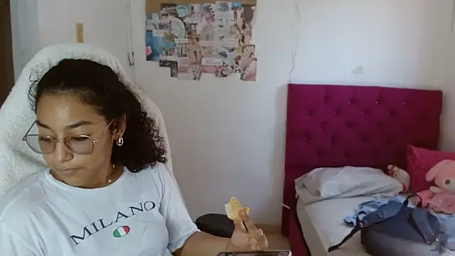 emily stars1 online show from 27, 3, 2026