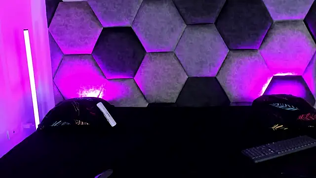 Cloy Areo online show from 28, 7, 2026