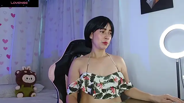 Snapshot of antonella_ed chatting on 5, 7, 2026 antonella ed online show from 5, 7, 2026