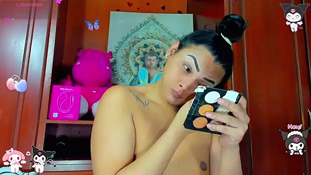 Zulema Zahirx online show from 25, 10, 2025