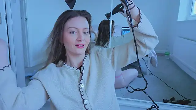 Lovelavender  online show from 3, 3, 2026