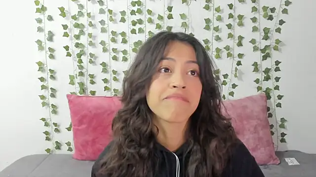 emily jonessxx online show from 16, 1, 2026