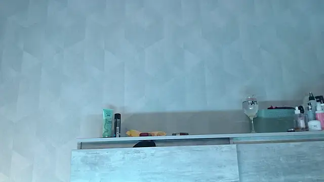 little paw  online show from 28, 4, 2026