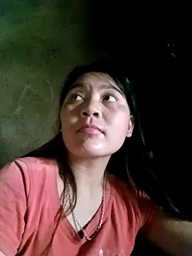 Snapshot of giahan-00 chatting on 7, 11, 2025 giahan-00 online show from 7, 11, 2025