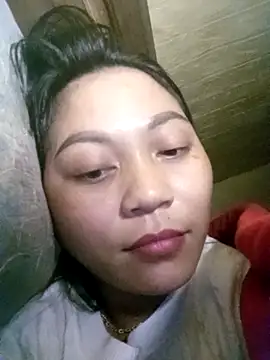 Snapshot of giahan-00 chatting on 23, 11, 2025 giahan-00 online show from 23, 11, 2025