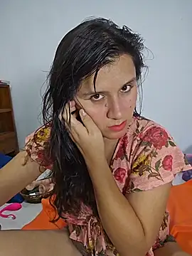 Kitty Kalifa online show from 7, 4, 2026