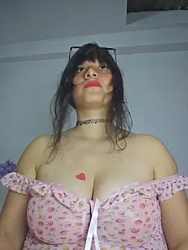 Kitty Kalifa online show from 14, 6, 2026