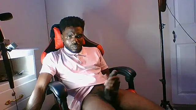 Snapshot of Suamyst_25 chatting on 29, 5, 2026 Suamyst 25 online show from 29, 5, 2026