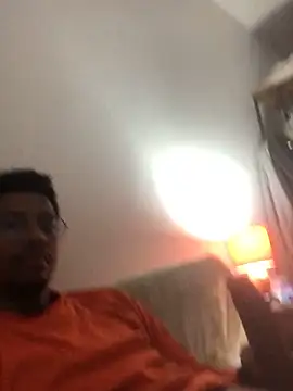 Snapshot of Albert_Madrid chatting on 5, 12, 2025 Albert Madrid online show from 5, 12, 2025