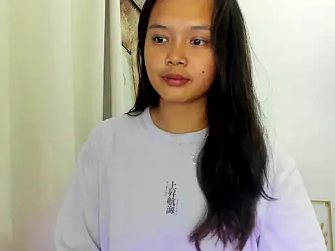 Snapshot of chicc_alexa chatting on 18, 11, 2025 chicc alexa online show from 18, 11, 2025