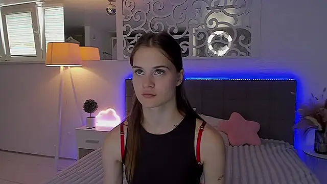 LuisaClover online show from 28, 7, 2026